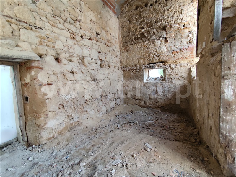 Moradia  Torres Novas, Torres Novas (Santa Maria, Salvador e Santiago) - 1490949 - 2