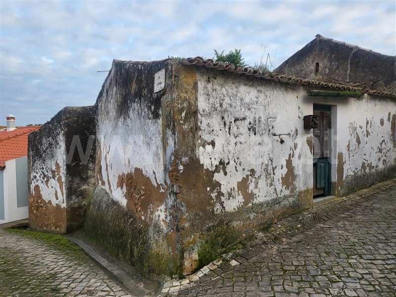Moradia / Torres Vedras, Dois Portos e Runa