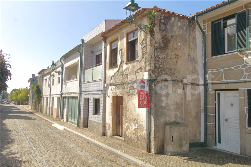 Moradia / Vila do Conde, Azurara