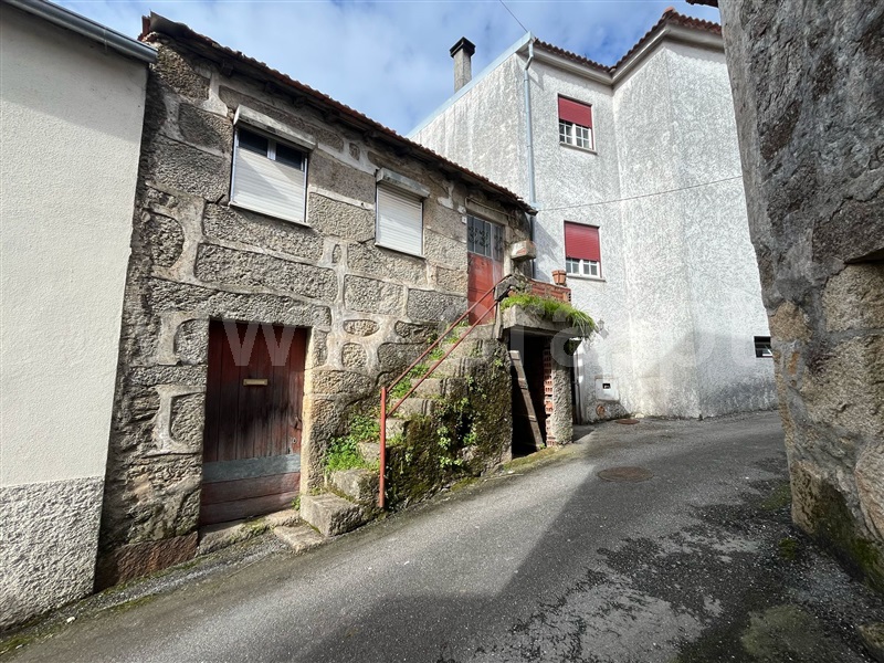 Moradia / Viseu, Mundão