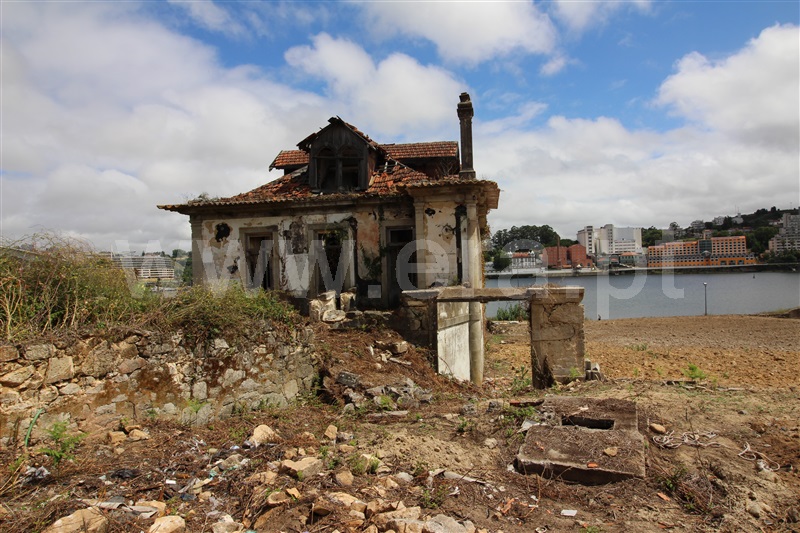Palacete / Vila Nova de Gaia, Oliveira do Douro