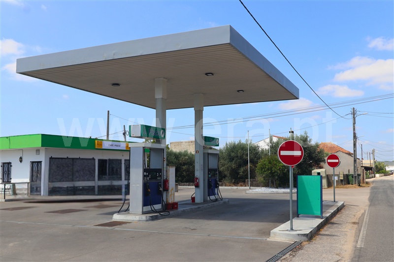 Posto Abastecimento Combustível / Ourém, Rio de Couros e Casal dos Bernardos