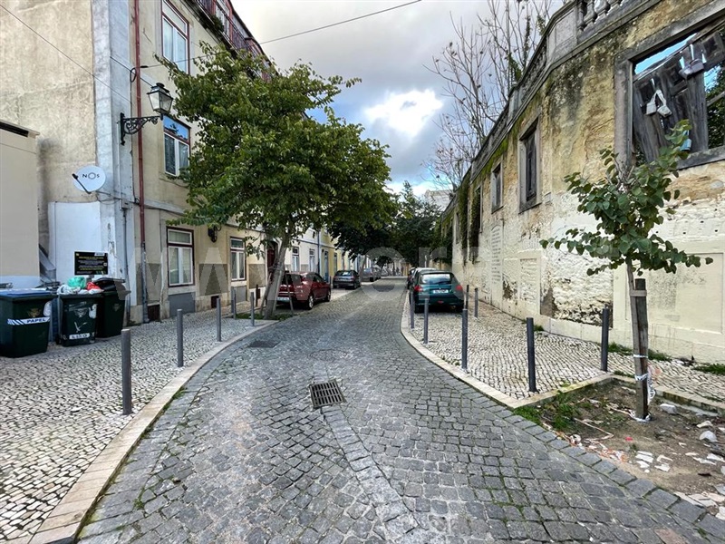 Prédio / Lisboa, Mouraria/Martim Moniz