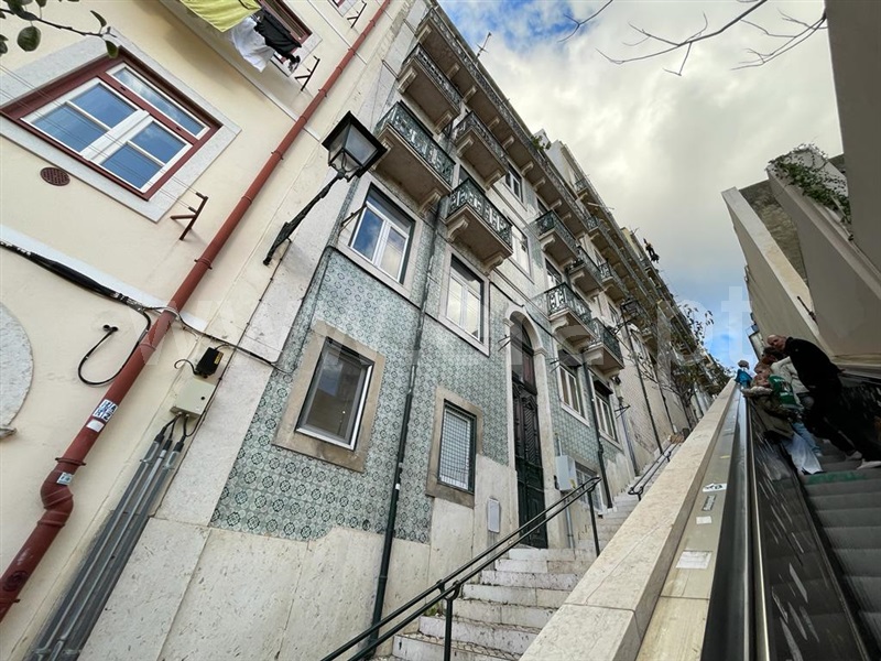 Prédio / Lisboa, Mouraria/Martim Moniz - View 2