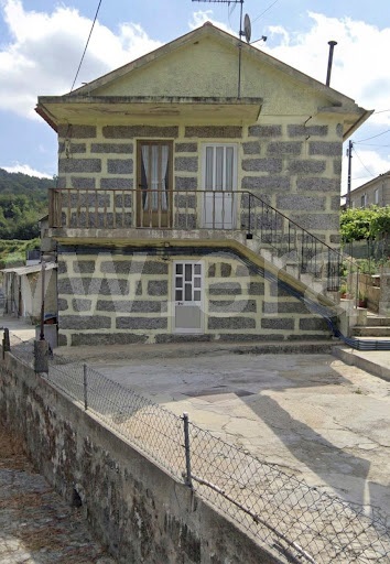Prédio T4 / Vizela, Infias