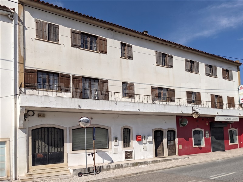 Prédio T9 / Azambuja, Aveiras de Cima