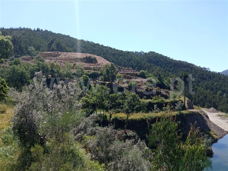 Terreno Urbano  Arouca, Canelas e Espiunca - 1410544 - 4