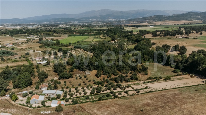 Terreno com ruina  Fundão, Valverde - 1384244 - 11