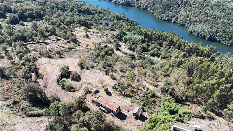 Moradia  Marco de Canaveses, Avessadas e Rosém - 1435608 - 3