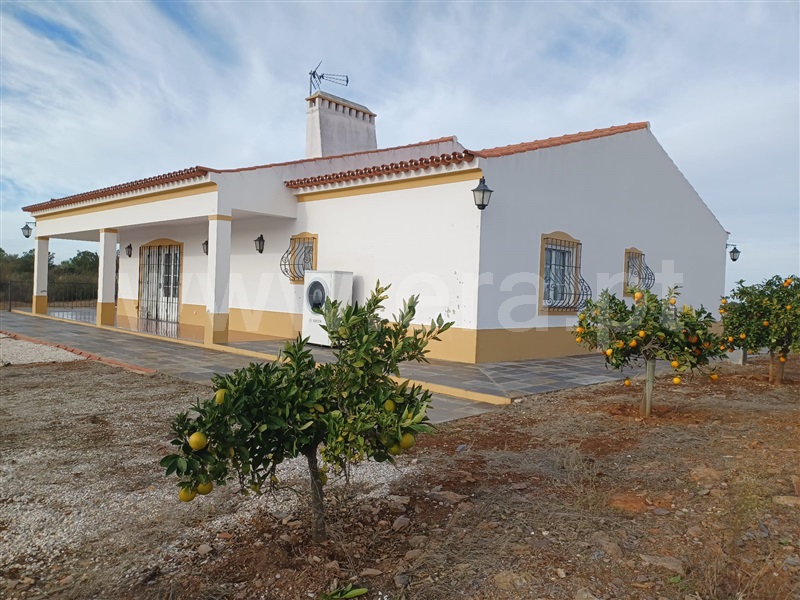 Quinta T3 / Alandroal, Santiago Maior