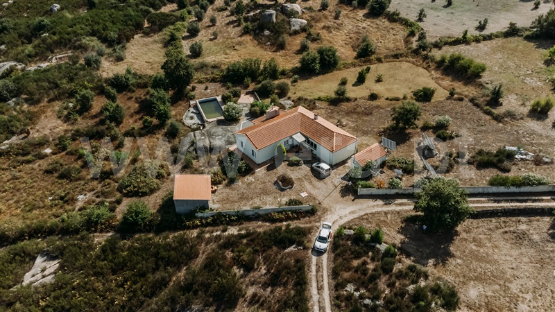 Quinta T3 Oliveira do Hospital, Seixo da Beira - 1427431 - 1