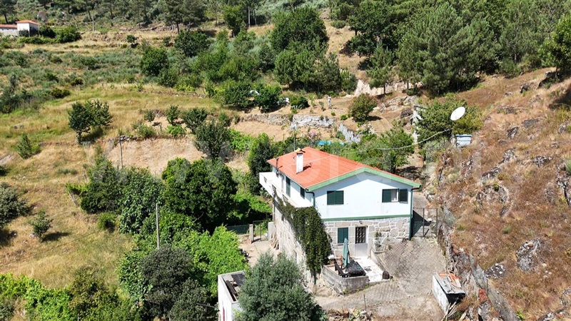 Quinta T4 Cinfães, Alhões, Bustelo, Gralheira e Ramires - 1415472 - 10