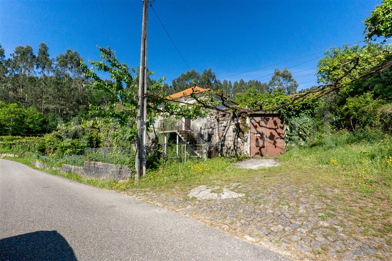 Quinta T4 / Paredes de Coura, Cossourado e Linhares