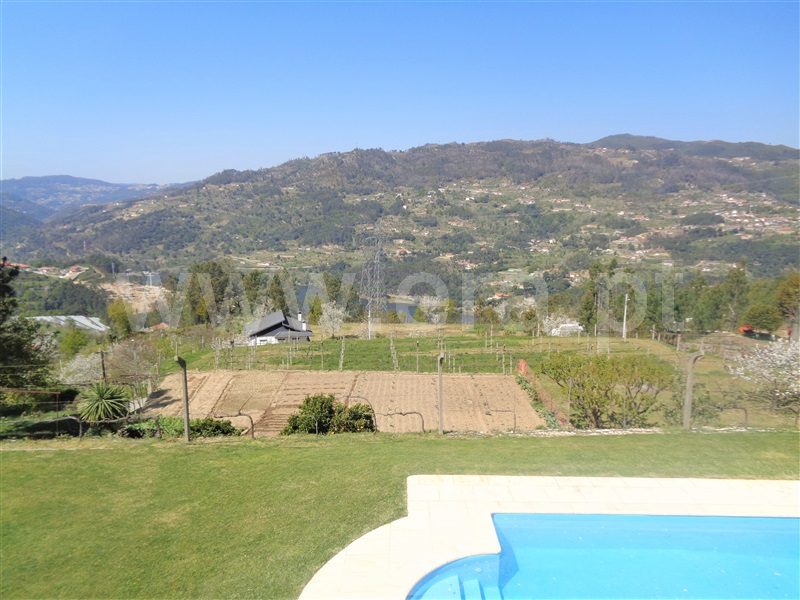 Quinta T6 / Cinfães, Rio Douro