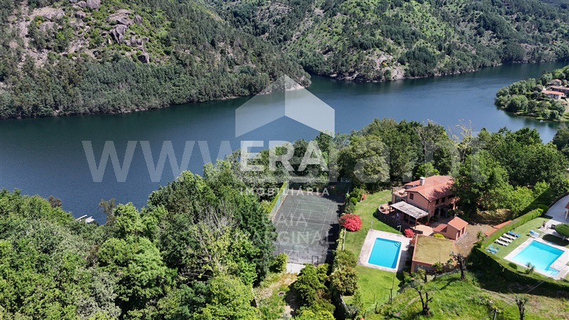 Quinta T7 / Vieira do Minho, Ventosa e Cova