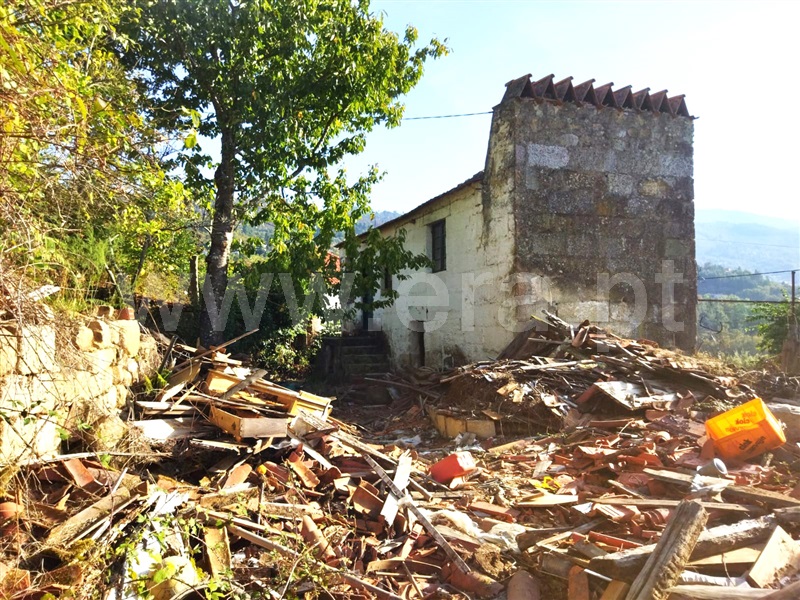 Quintinha / Cinfães, São Cristóvão de Nogueira