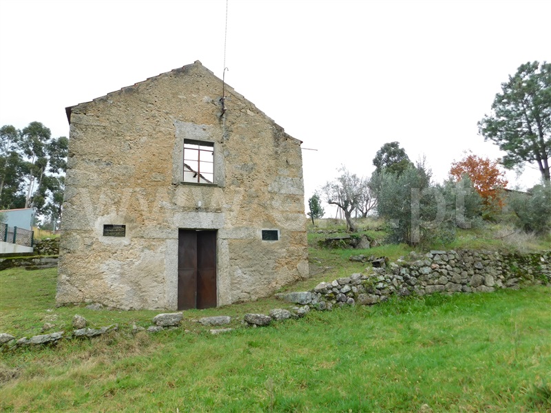 Quintinha  Gouveia, Moimenta da Serra e Vinhó - 1417259 - 4