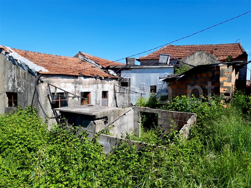 Terreno com ruina  Paredes, Duas Igrejas - 1167981 - 7