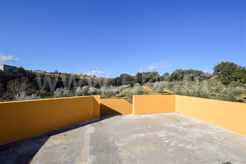 Andar Moradia T2 Bragança, Outeiro - 1229075 - 4