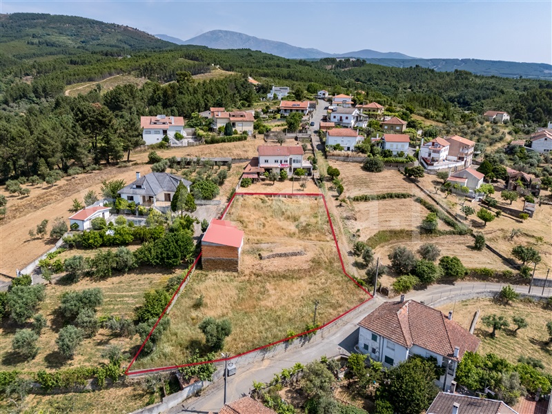 Quintinha T2 / Covilhã, Barco e Coutada