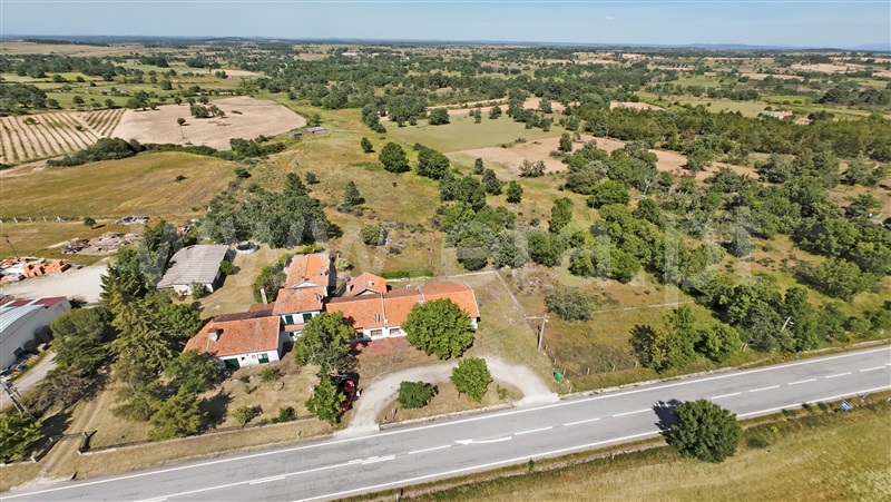 Restaurante / Almeida, Almeida
