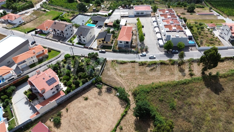 Terreno / Amarante, Figueiró (Santiago e Santa Cristina)