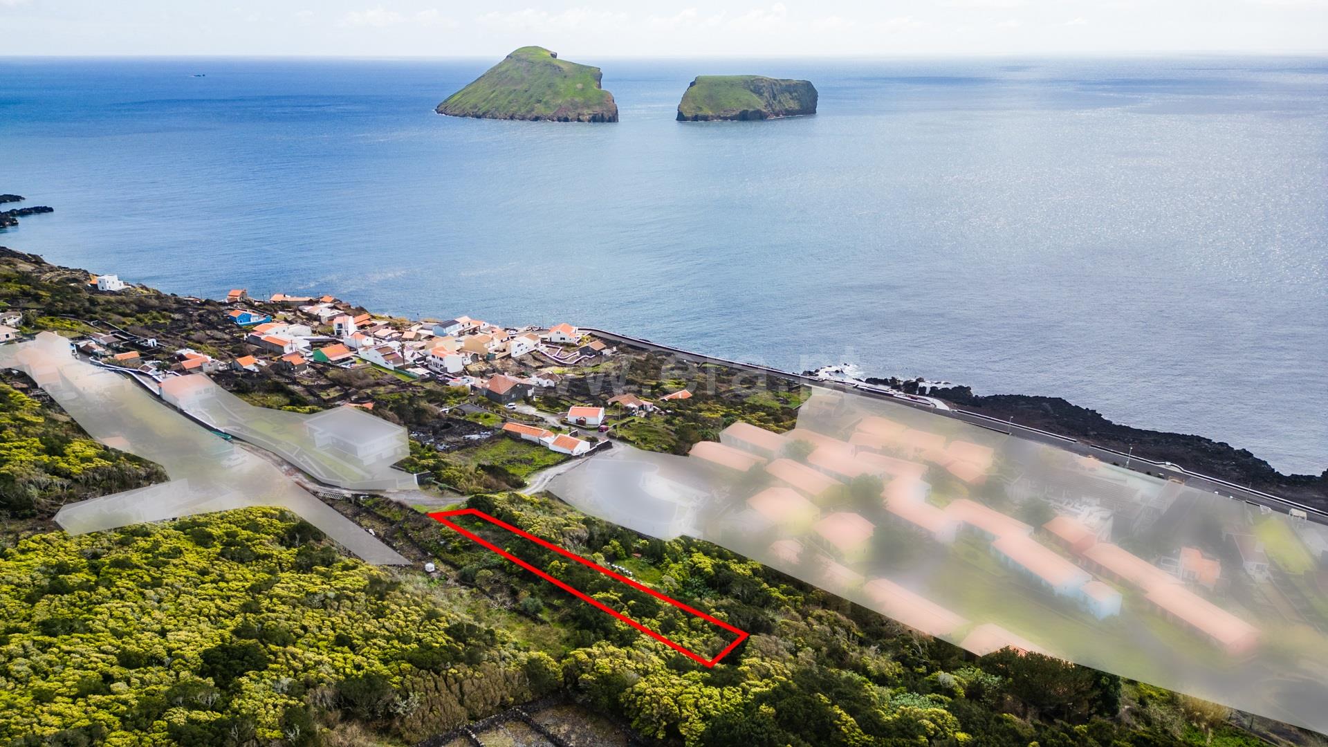 Land for sale in Horta, Portugal — €73,000