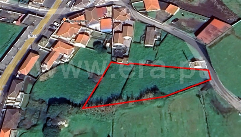 Terreno / Angra do Heroísmo, Serreta - More
