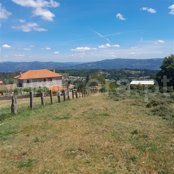 Terreno / Arcos de Valdevez, Miranda