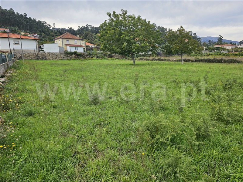 Terreno / Arcos de Valdevez, Sabadim