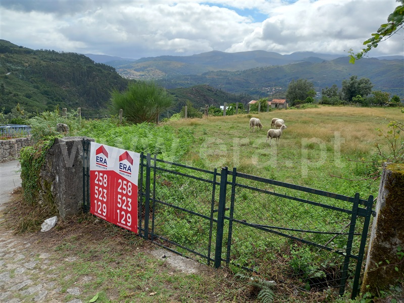 Terreno / Arcos de Valdevez, Soajo