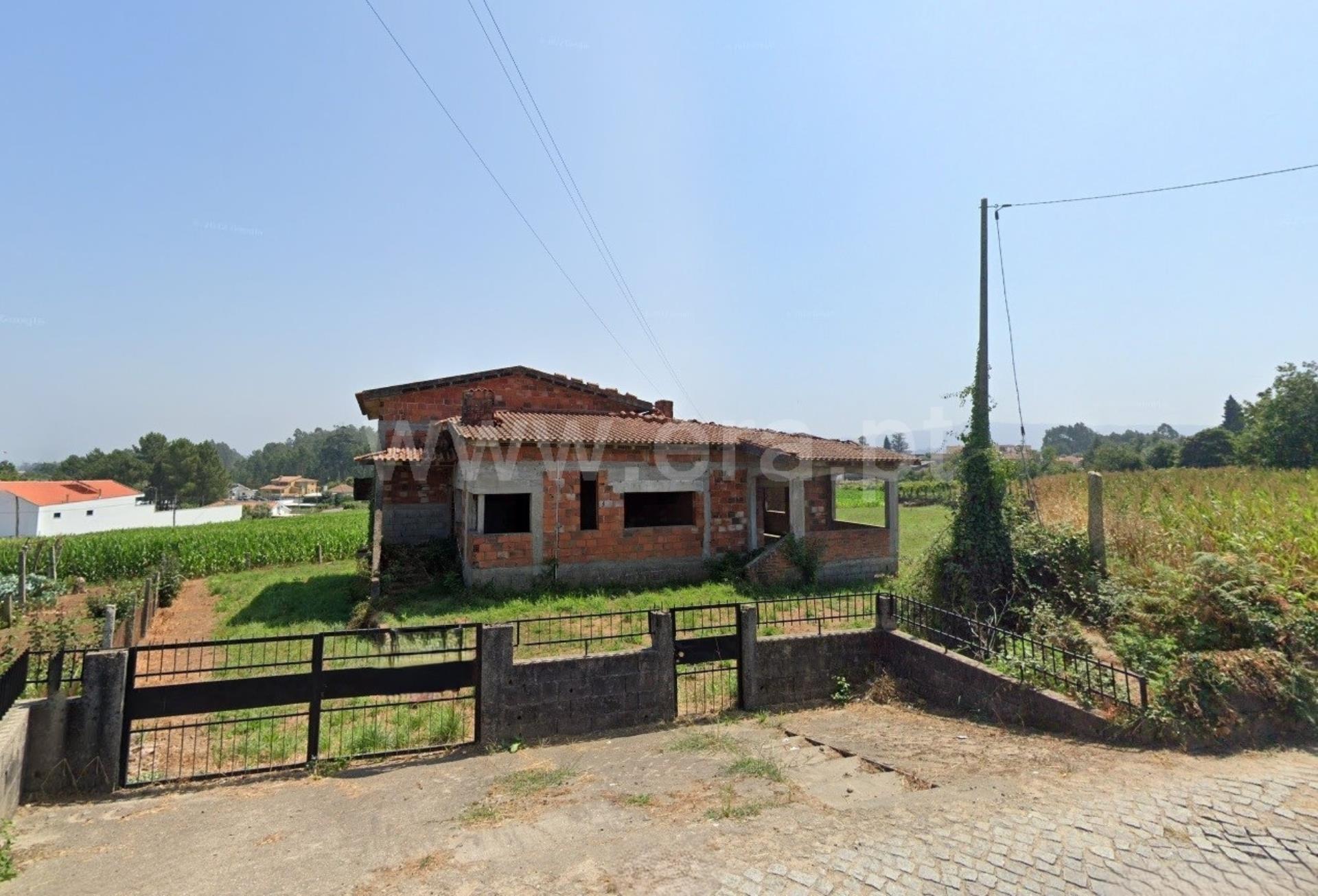 Land for sale in Barcelos, Portugal — €180,000
