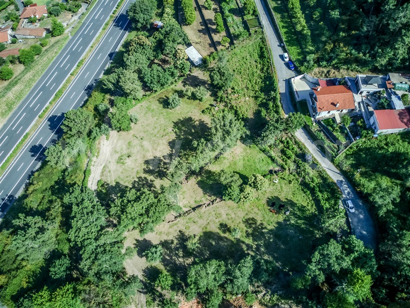 Terreno  Barcelos, Oliveira - 1399544 - 2