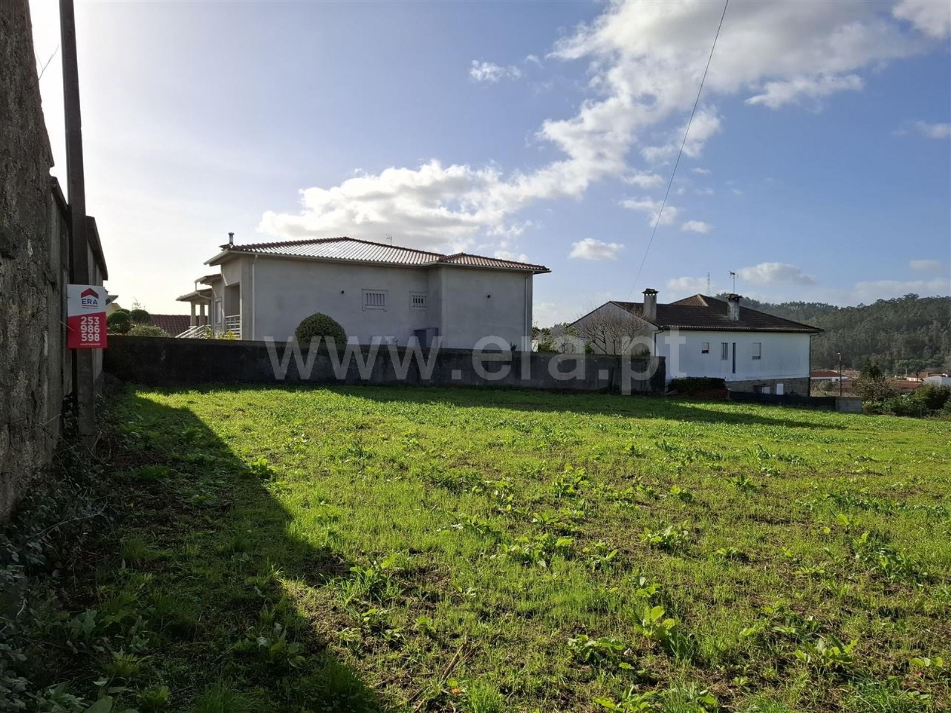 Land for sale in Barcelos, Portugal — €68,000