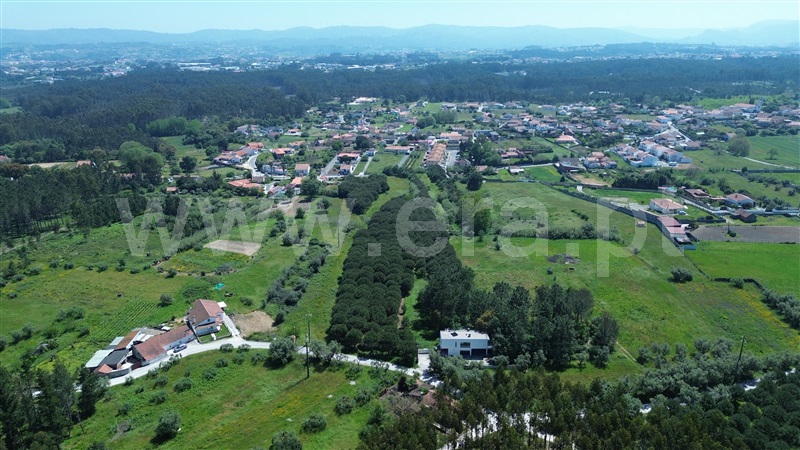Terreno  Batalha - 1398954 - 2