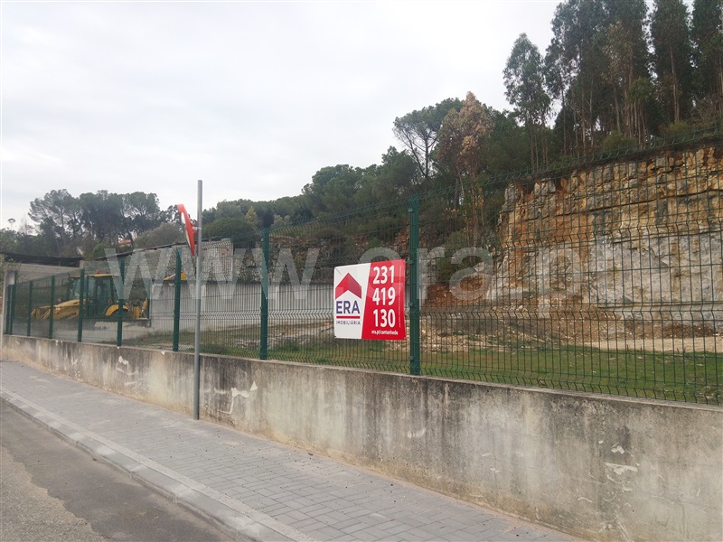Terreno / Cantanhede, Portunhos e Outil