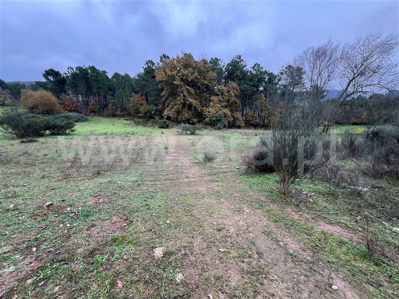 Terreno / Chaves, Santo Estêvão