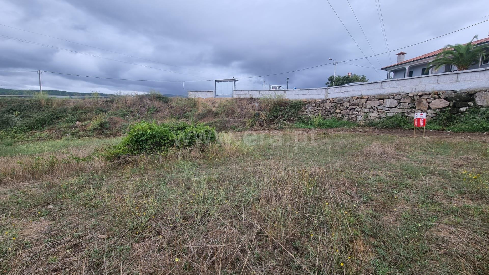 Land for sale in Chaves, Portugal — €65,000
