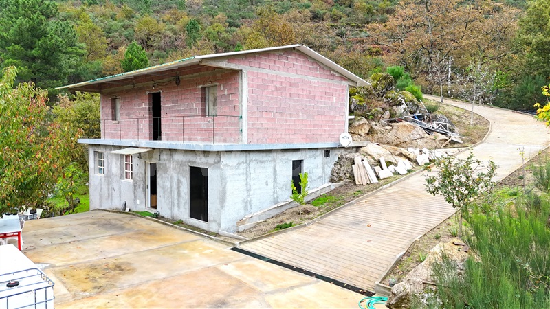 Terreno  com Rústico Cinfães, Ferreiros de Tendais - 1444940 - 4