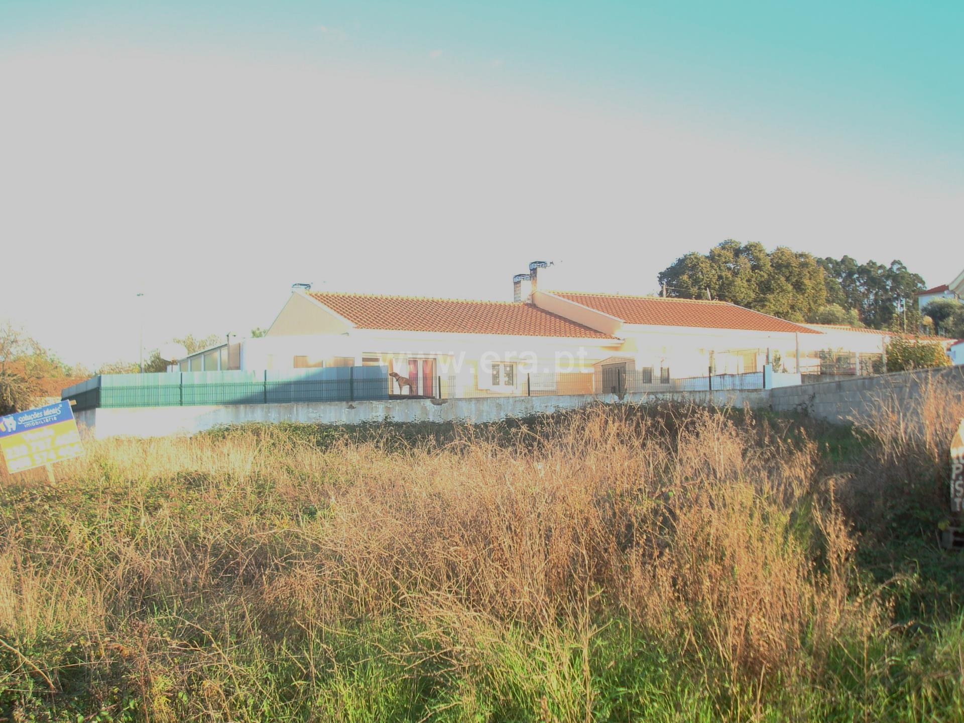 Land for sale in Coimbra, Portugal — €60,000