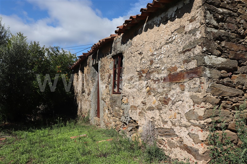 Terreno com ruina  Abrantes, Maxial - 1277229 - 1