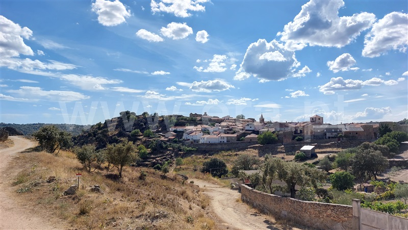 Terreno com ruina  Almeida, Castelo Mendo, Ade, Monteperobolso e Mesquitela - 1203153 - 14