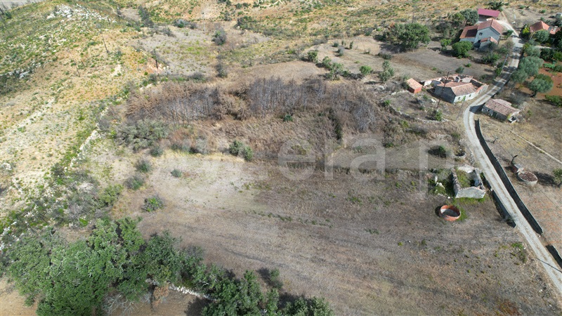 Terreno com ruina  Alvaiázere, Almoster - 1361566 - 9