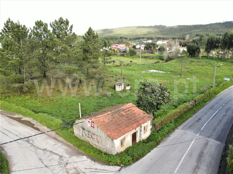 Terreno com ruina  Alvaiázere, Pussos São Pedro - 1141282 - 2