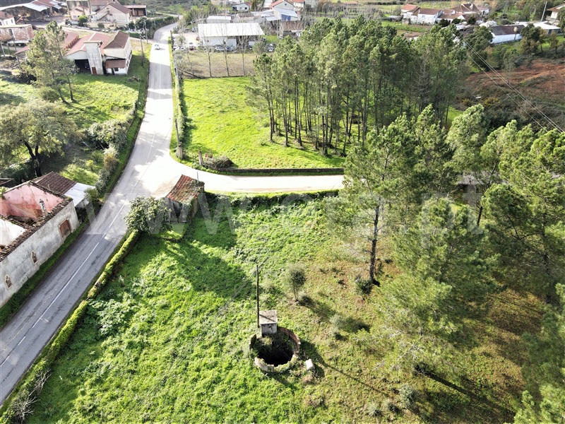Terreno com ruina  Alvaiázere, Pussos São Pedro - 1141282 - 5