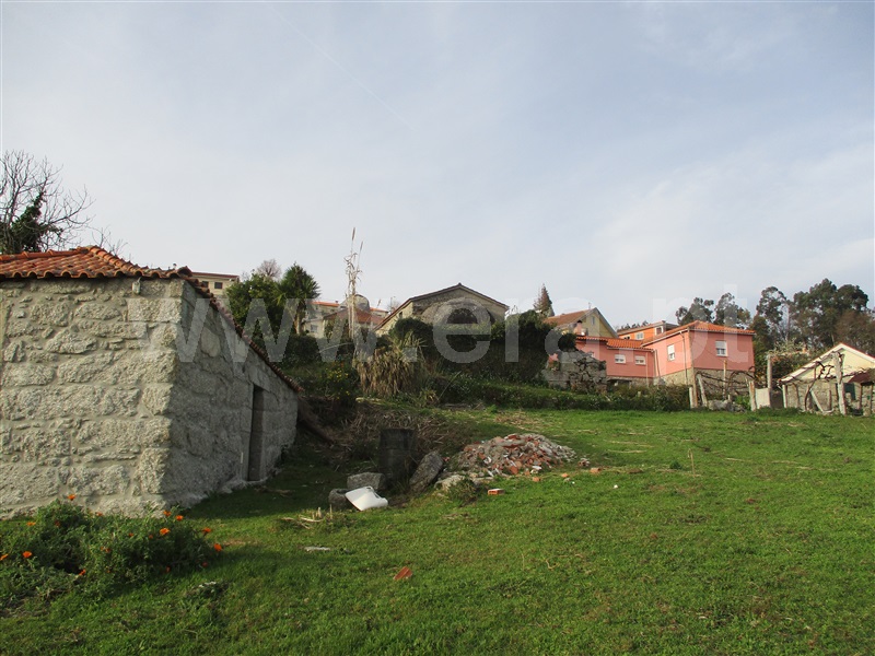 Terreno com ruina  Arcos de Valdevez, Padreiro (Salvador e Santa Cristina) - 989359 - 8