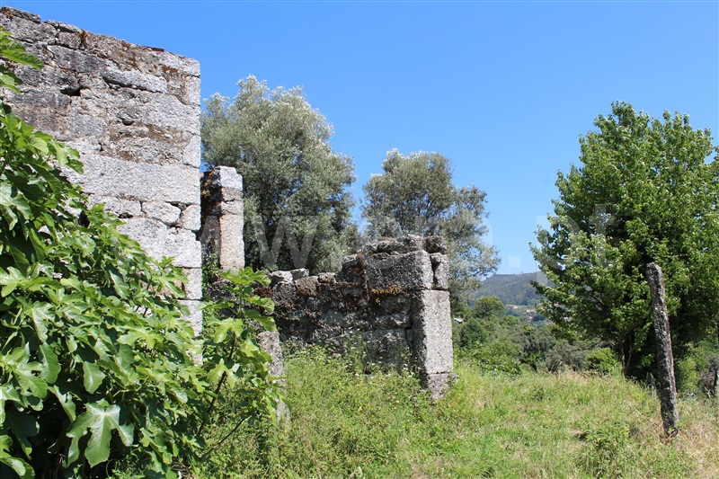 Terreno com ruina  Arcos de Valdevez, Vale - 1178226 - 4