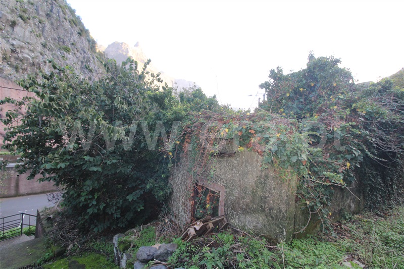 Terreno com ruina  Câmara de Lobos, Curral das Freiras - 1449417 - 2