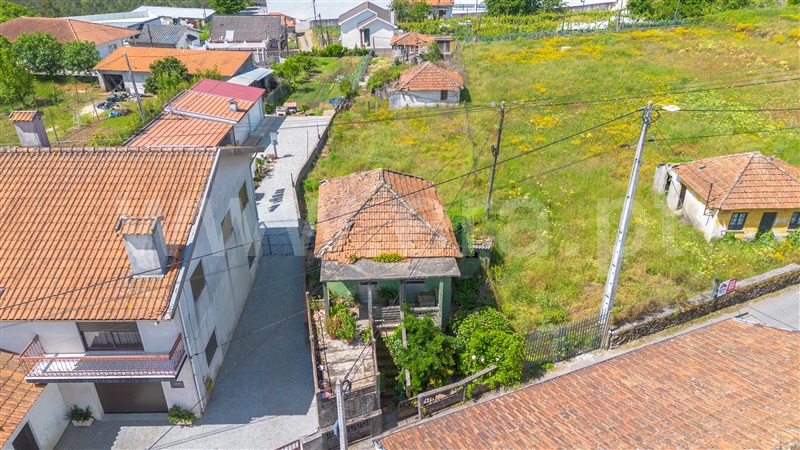 Terreno com ruina  Felgueiras, Idães - 1264247 - 2