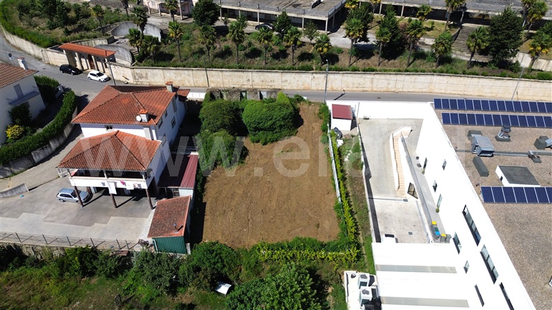 Terreno com ruina  Felgueiras, Margaride (Santa Eulália), Várzea, Lagares, Varziela e Moure - 1420583 - 3